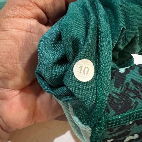 Lululemon Y Strap Sports Bra Size 10 - Picture 5 of 5